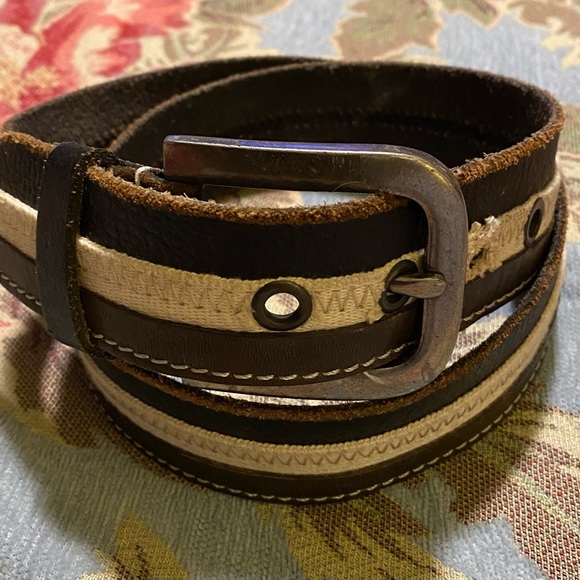 Fossil Genuine Leather Belt - Picture 9 of 9